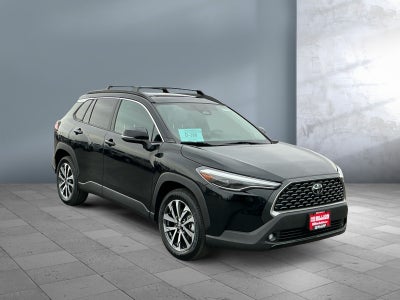 2023 Toyota Corolla Cross XLE