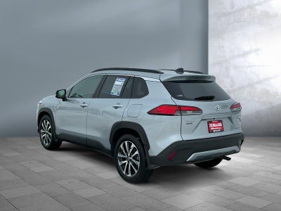 2025 Toyota Corolla Cross XLE