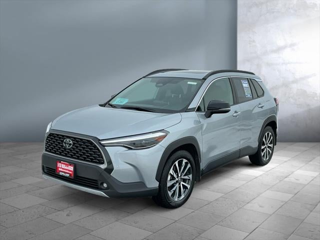 2025 Toyota Corolla Cross XLE