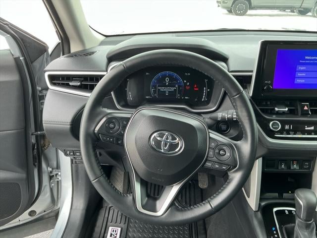 2025 Toyota Corolla Cross XLE
