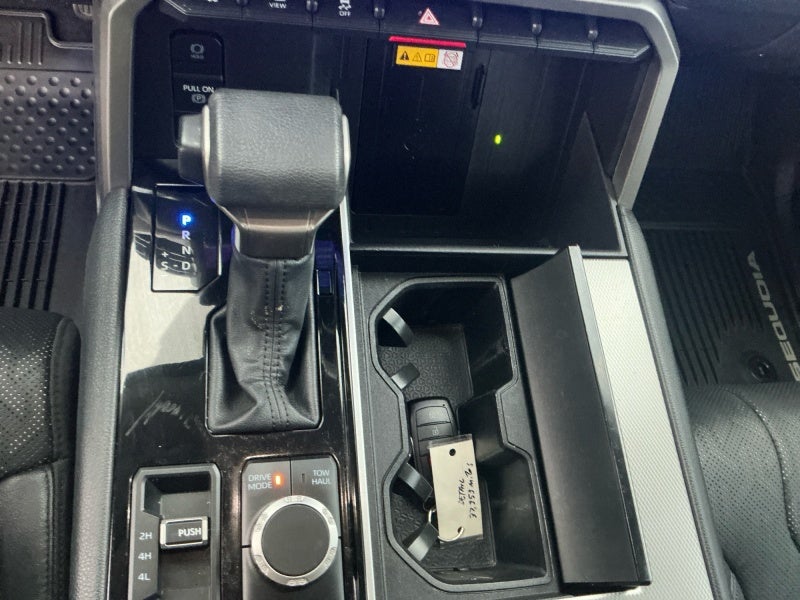 2024 Toyota SEQUOIA 4WD Limited