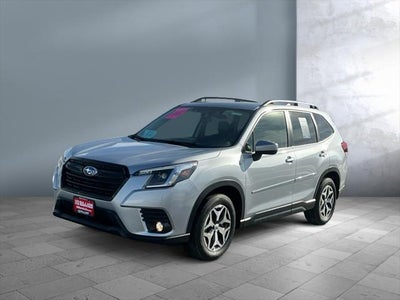2022 Subaru Forester Premium