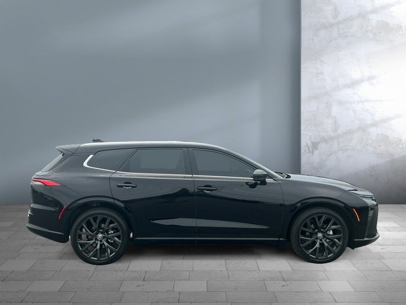 2025 Toyota Toyota Crown Signia Limited
