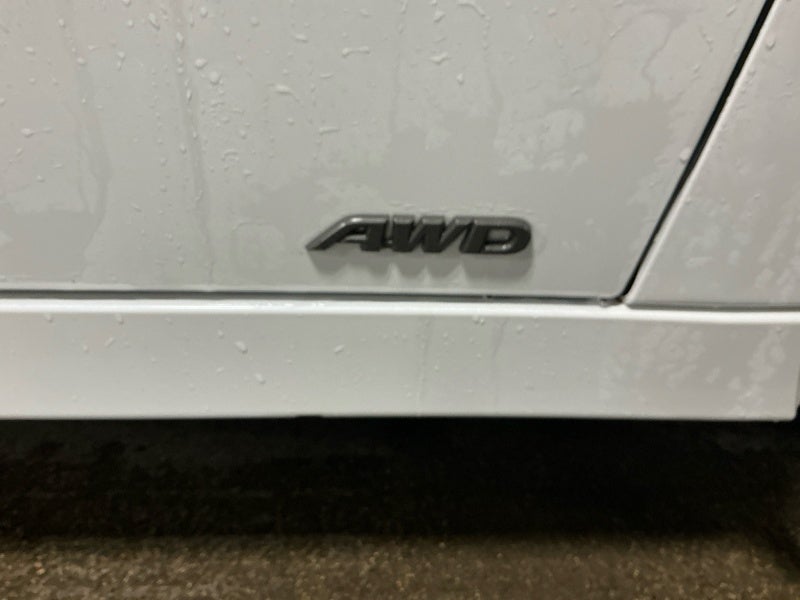 2024 Toyota PRIUS Limited