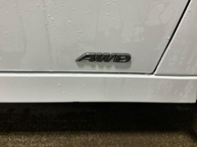 2024 Toyota PRIUS Limited