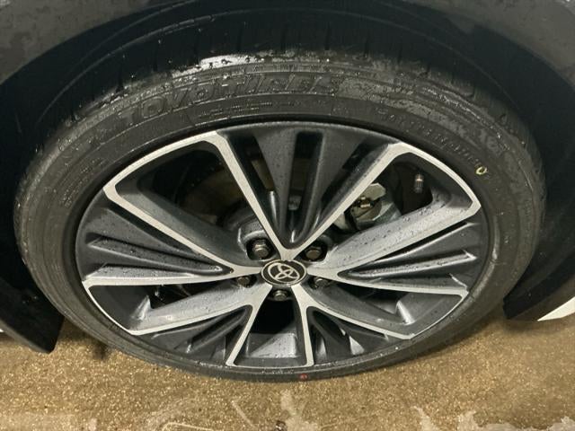 2024 Toyota PRIUS Limited