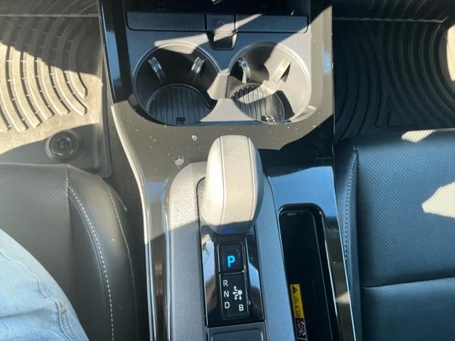 2024 Toyota PRIUS Limited