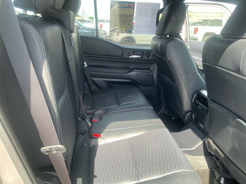 2024 Toyota Land Cruiser 4WD (Natl)