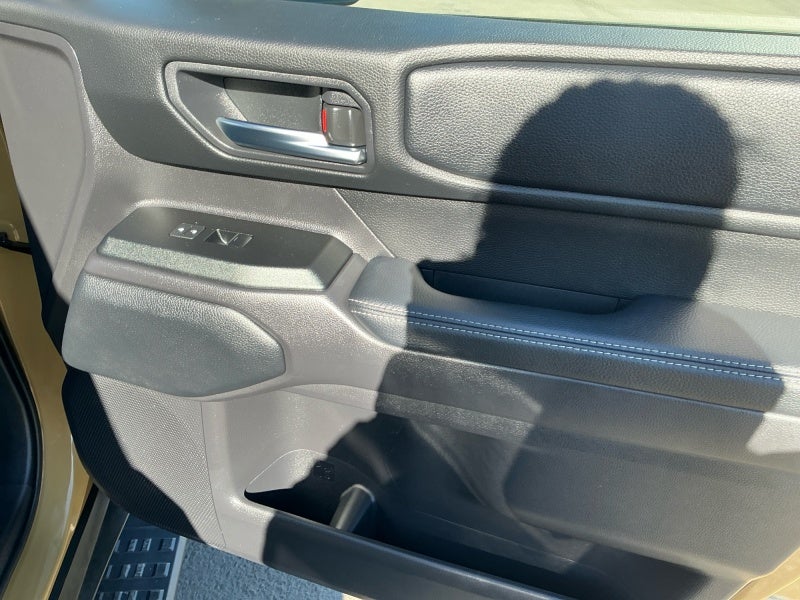 2025 Toyota LAND CRUISER 4WD (Natl)