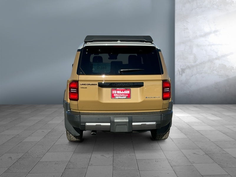 2025 Toyota LAND CRUISER 4WD (Natl)