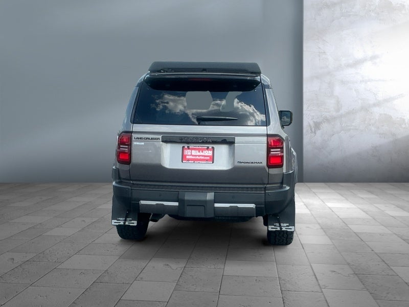 2024 Toyota Land Cruiser 4WD (Natl)