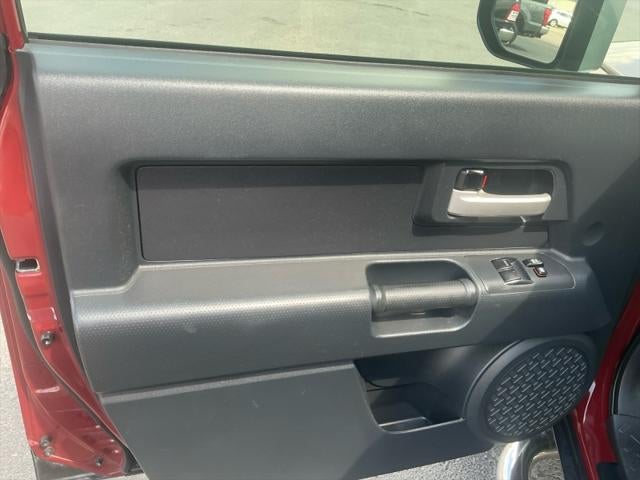 2010 Toyota FJ CRUISER 4WD 4dr Auto