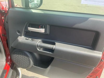2010 Toyota FJ CRUISER 4WD 4dr Auto