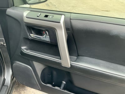 2014 Toyota 4RUNNER SR5