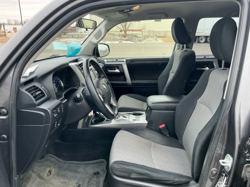 2014 Toyota 4RUNNER SR5