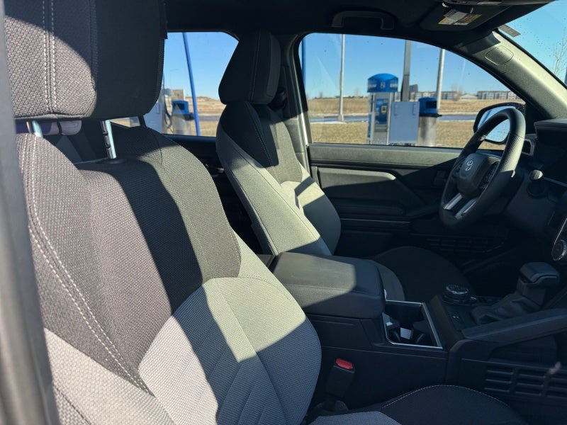 2025 Toyota 4RUNNER TRD Off Road