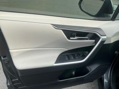 2023 Toyota RAV4 Hybrid Hybrid XLE