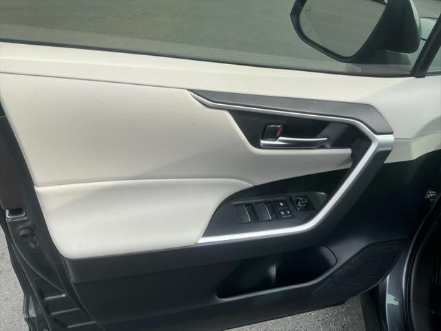 2023 Toyota RAV4 Hybrid Hybrid XLE