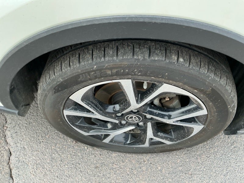 2021 Toyota C-HR XLE