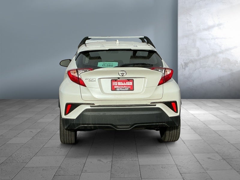 2021 Toyota C-HR XLE