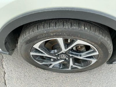 2021 Toyota C-HR XLE