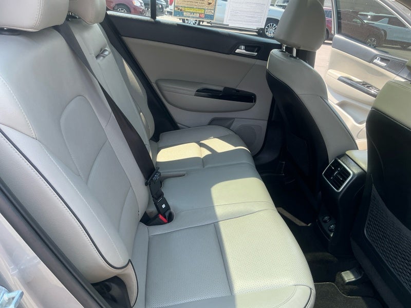 2020 Kia Sportage EX