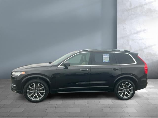 2018 Volvo XC90 Momentum
