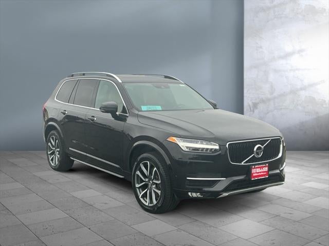 2018 Volvo XC90 Momentum