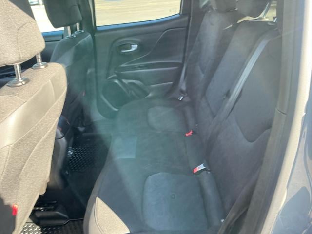 2022 Jeep Renegade Trailhawk