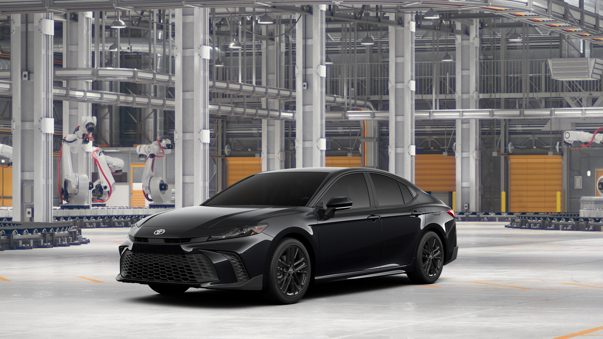 2026 Toyota Camry SE AWD Hybrid's photo