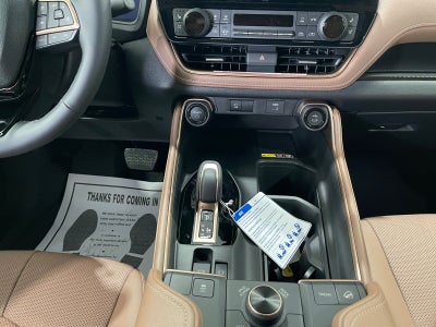 2026 Toyota Grand Highlander Hybrid MAX Platinum