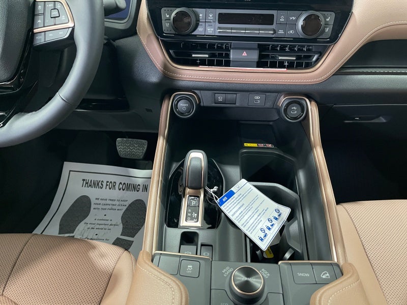 2026 Toyota Grand Highlander Hybrid MAX Platinum