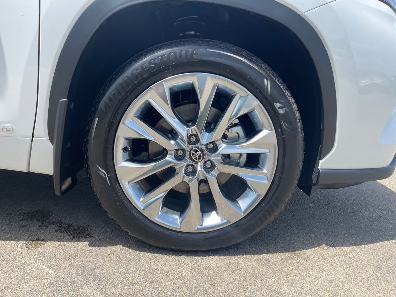 2026 Toyota Highlander Hybrid Limited