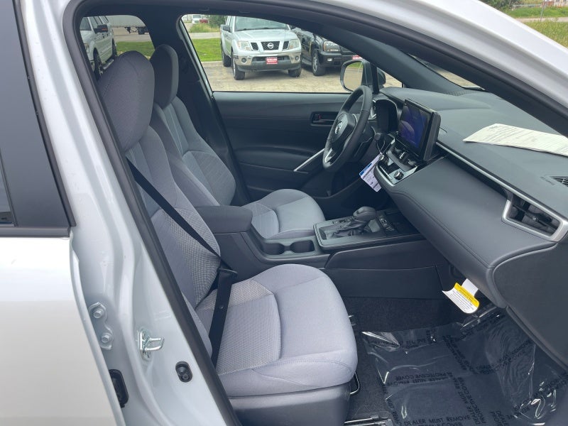 2026 Toyota Corolla Cross Hybrid SE