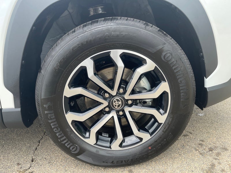 2026 Toyota Corolla Cross Hybrid SE