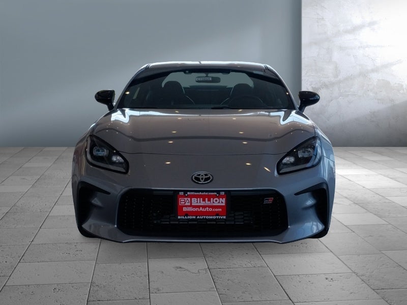 2025 Toyota GR86 Premium MT