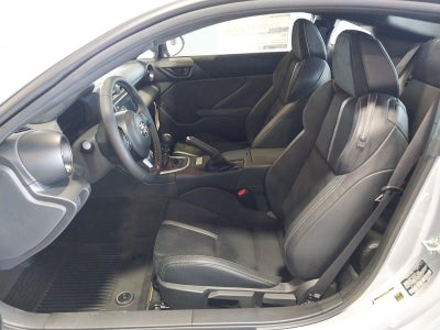 2025 Toyota GR86 Premium MT