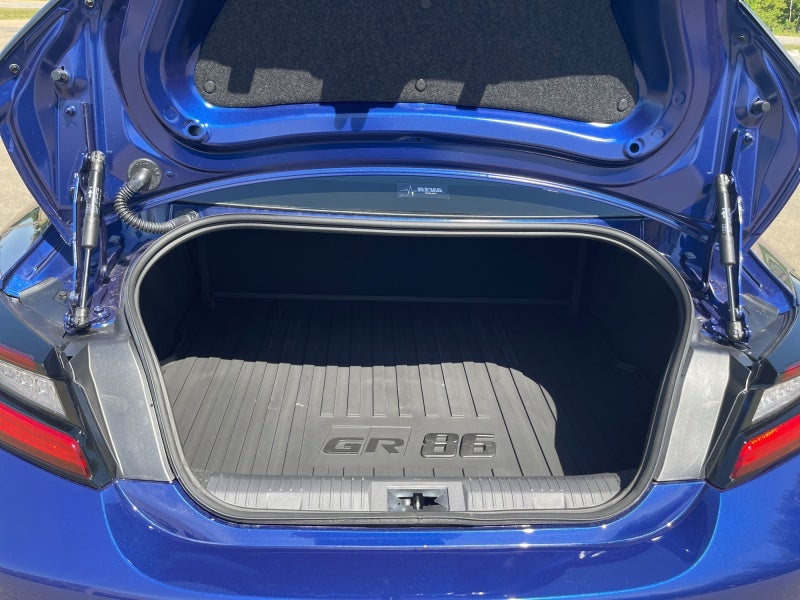 2026 Toyota GR86 Premium MT