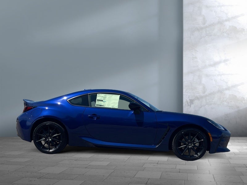 2026 Toyota GR86 Premium MT
