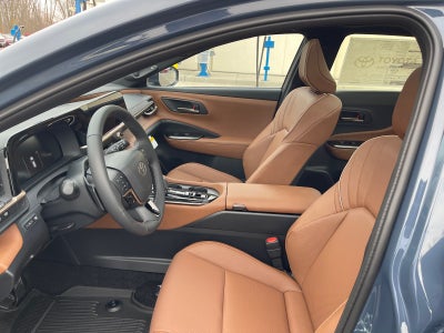 2026 Toyota Toyota Crown Signia Limited