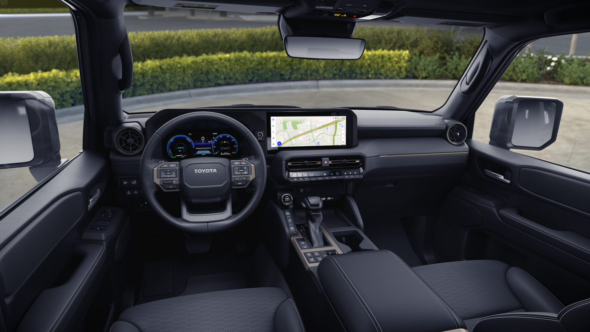 2026 Toyota Land Cruiser 4WD (Natl)