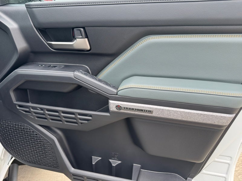 2026 Toyota Tacoma i-FORCE MAX Tacoma Trailhunter