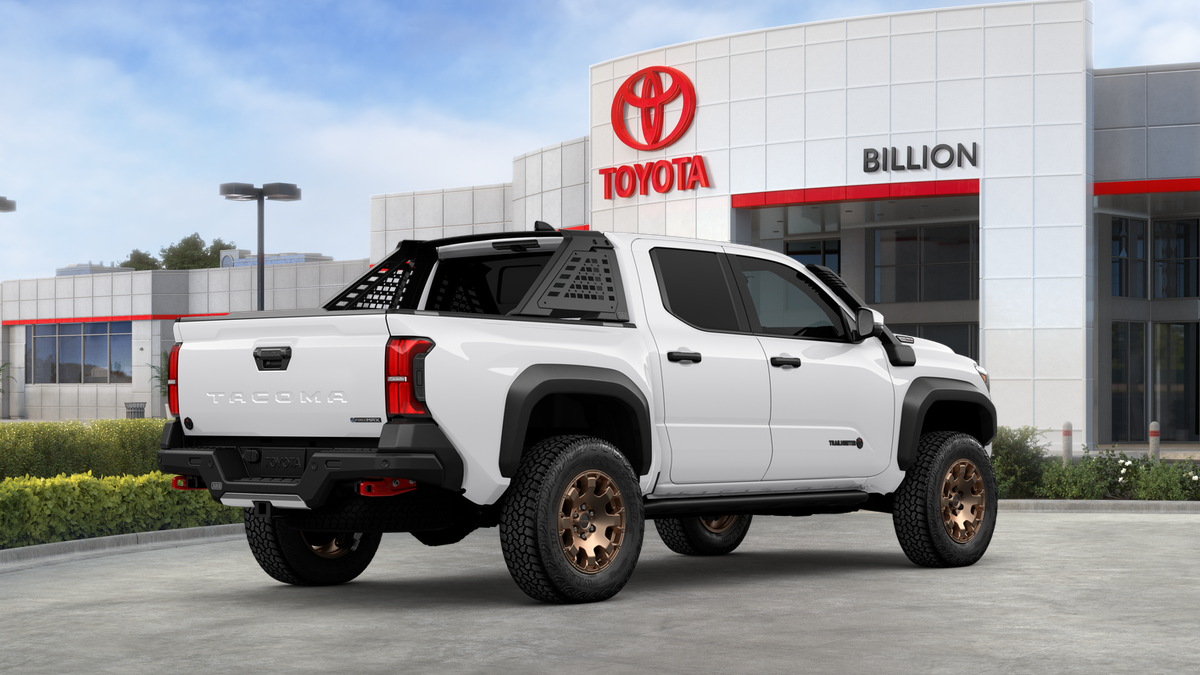 2026 Toyota Tacoma i-FORCE MAX Tacoma Trailhunter