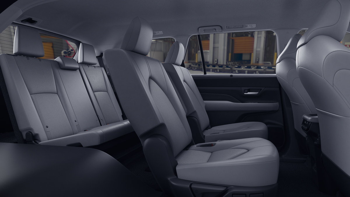 2026 Toyota Grand Highlander Hybrid XLE