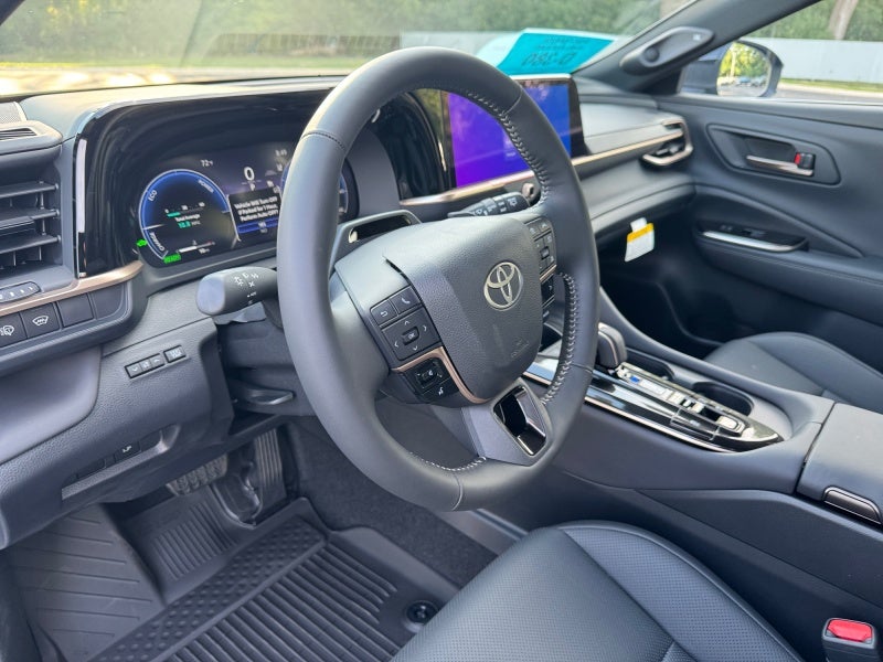 2026 Toyota Toyota Crown Signia Limited